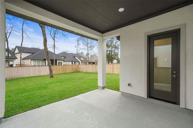 6 Clearview Terrace Place, Tomball, TX 77375