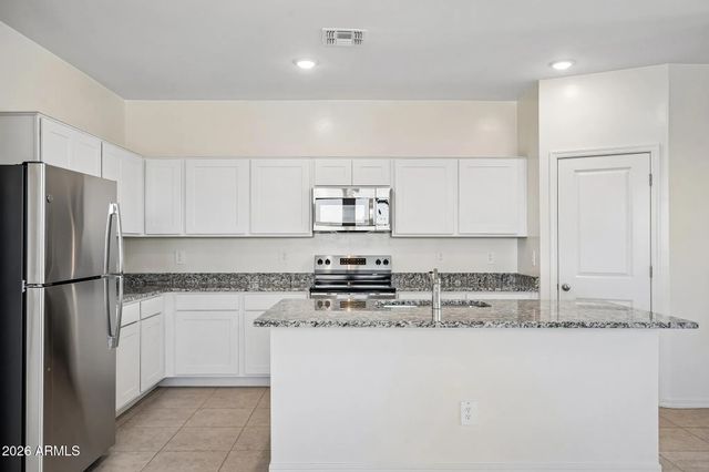 10226 W DEVONSHIRE Avenue, Phoenix, AZ 85037