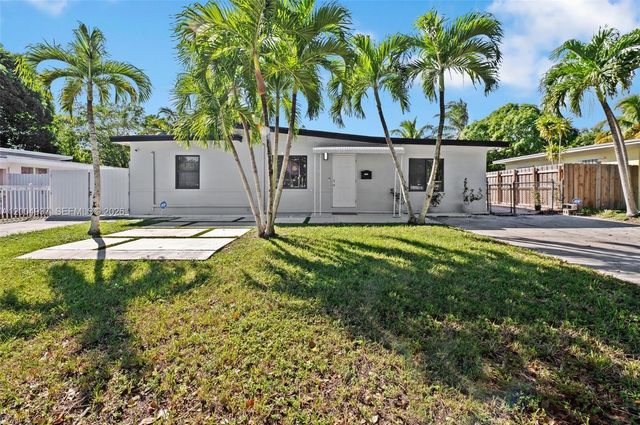 13840 NW 5th Ct 13840, North Miami, FL 33168