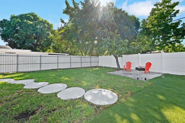 13840 NW 5th Ct 13840, North Miami, FL 33168