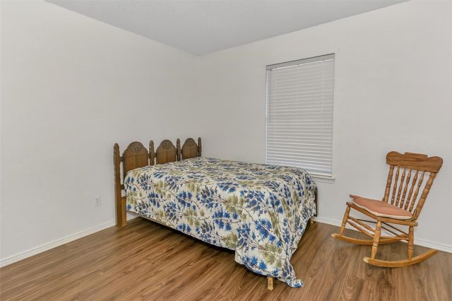 202 Lancelot Drive, Weatherford, TX 76086