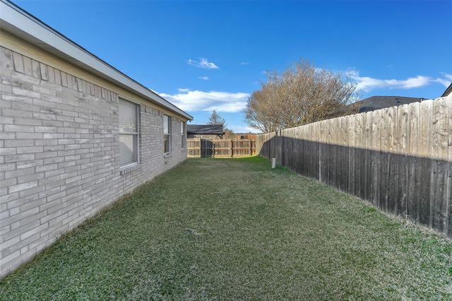 202 Lancelot Drive, Weatherford, TX 76086