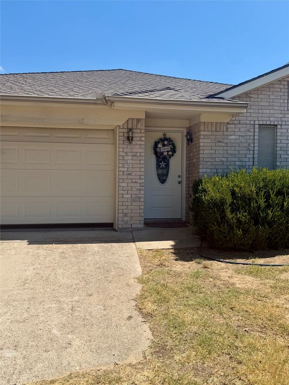 202 Lancelot Drive, Weatherford, TX 76086 — photo 3