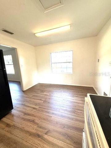 2215 VINE STREET, Orlando, FL 32806