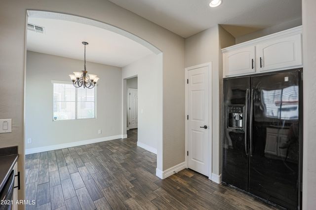 22076 N 103RD Lane 351, Peoria, AZ 85383