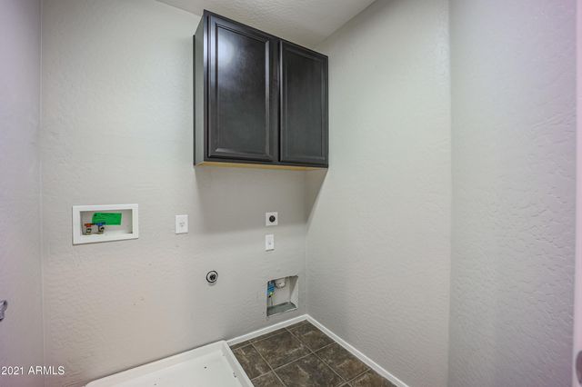 22076 N 103RD Lane 351, Peoria, AZ 85383