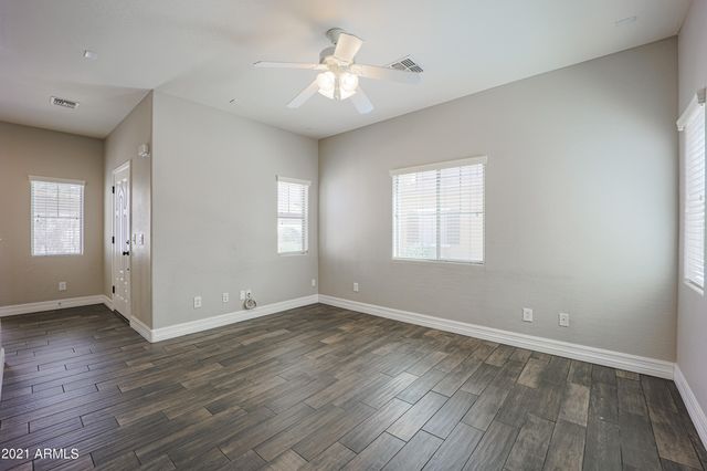 22076 N 103RD Lane 351, Peoria, AZ 85383