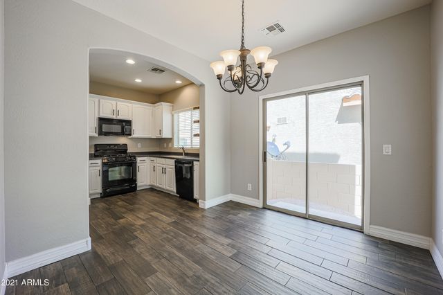 22076 N 103RD Lane 351, Peoria, AZ 85383