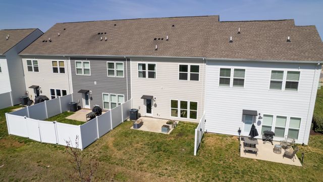1232 June Wilde Rdg, Spring Hill, TN 37174