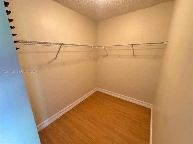 2324 S Cypress Bend Dr 415, Pompano Beach, FL 33069