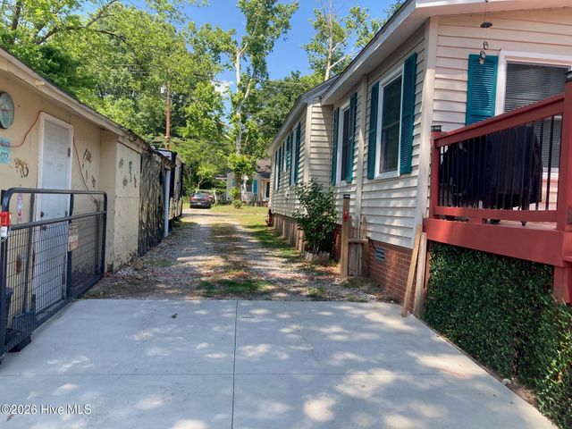 303 E 11th Street, Washington, NC 27889
