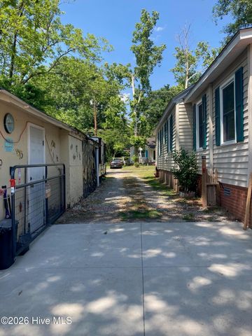 303 E 11th Street, Washington, NC 27889
