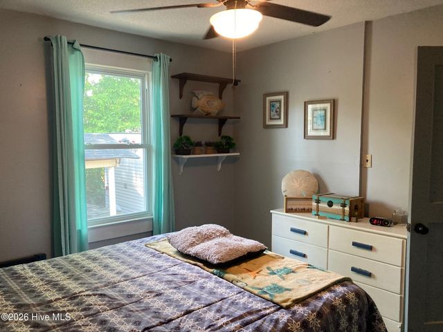 303 E 11th Street, Washington, NC 27889