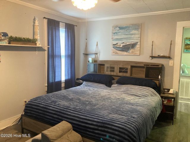 303 E 11th Street, Washington, NC 27889