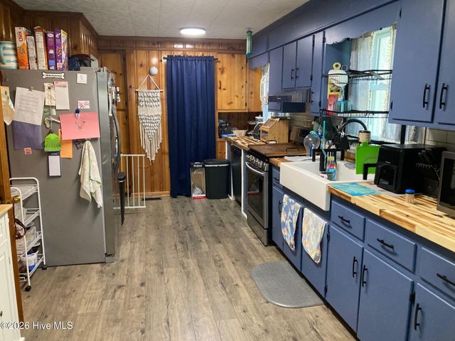 303 E 11th Street, Washington, NC 27889