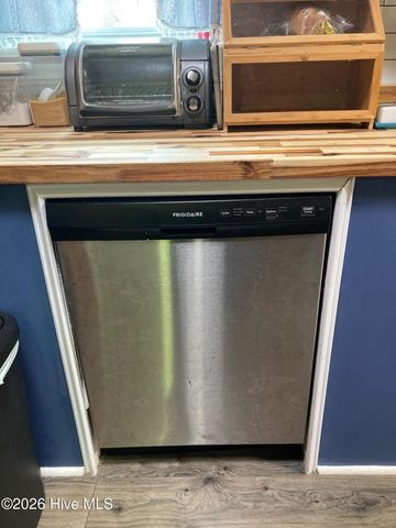 303 E 11th Street, Washington, NC 27889