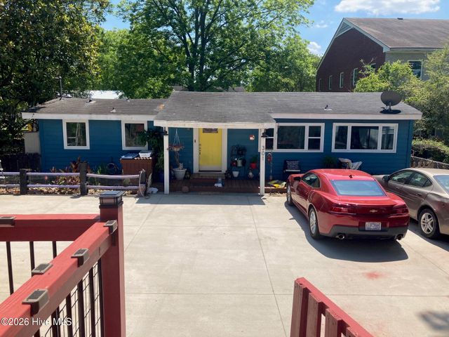 303 E 11th Street, Washington, NC 27889