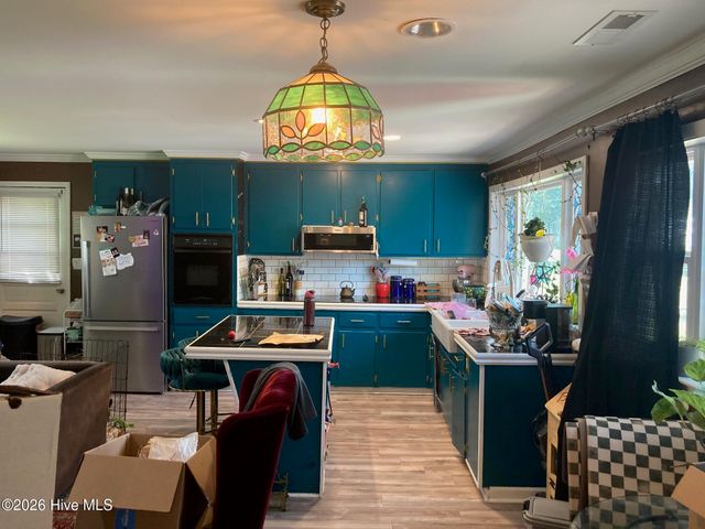 303 E 11th Street, Washington, NC 27889