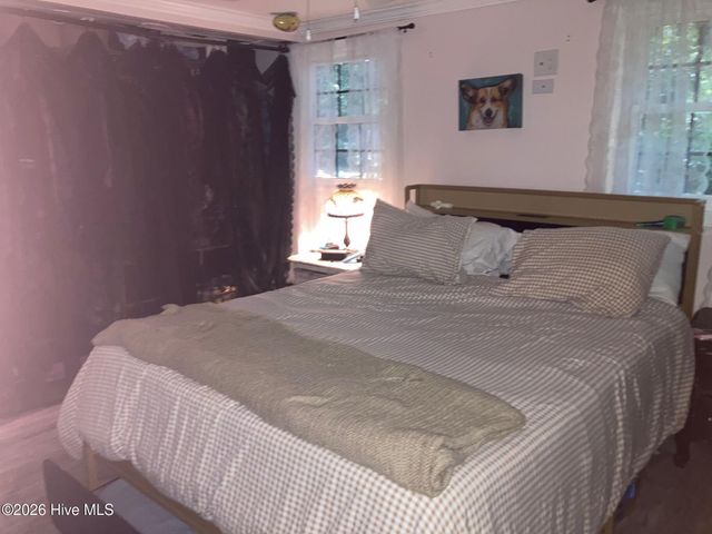 303 E 11th Street, Washington, NC 27889