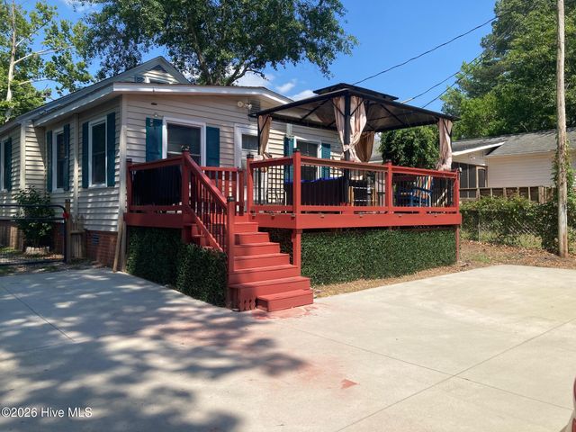 303 E 11th Street, Washington, NC 27889