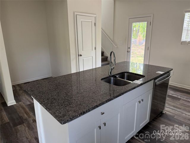 113 Teak Drive, Statesville, NC 28625