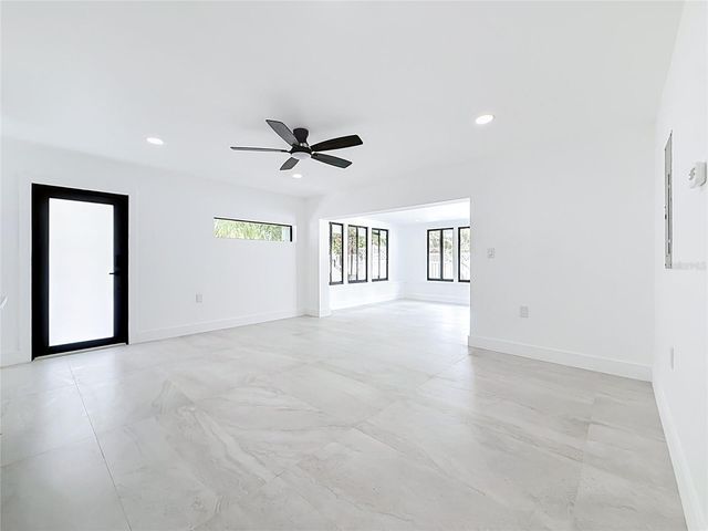 2472 TRADE WINDS DRIVE, Dunedin, FL 34698