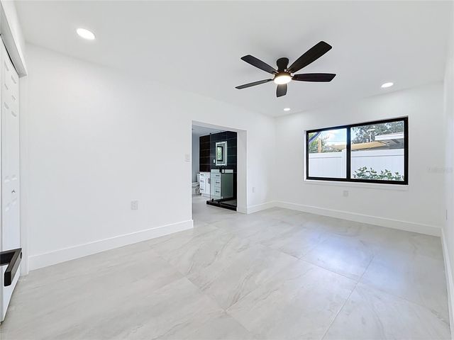 2472 TRADE WINDS DRIVE, Dunedin, FL 34698