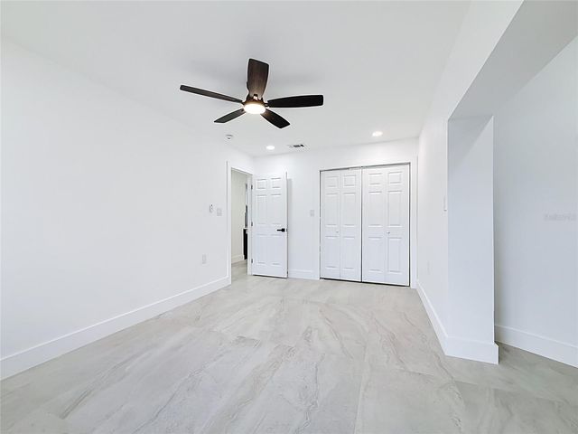 2472 TRADE WINDS DRIVE, Dunedin, FL 34698