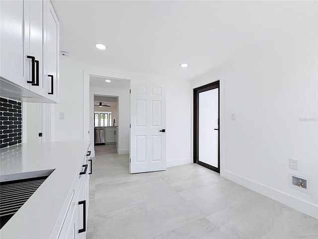 2472 TRADE WINDS DRIVE, Dunedin, FL 34698