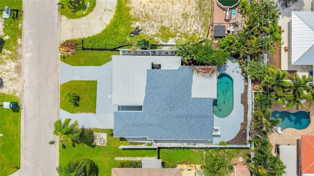 2472 TRADE WINDS DRIVE, Dunedin, FL 34698
