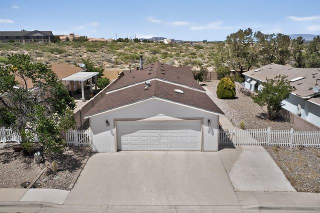 110 Sunrise Bluffs Drive, Belen, NM 87002