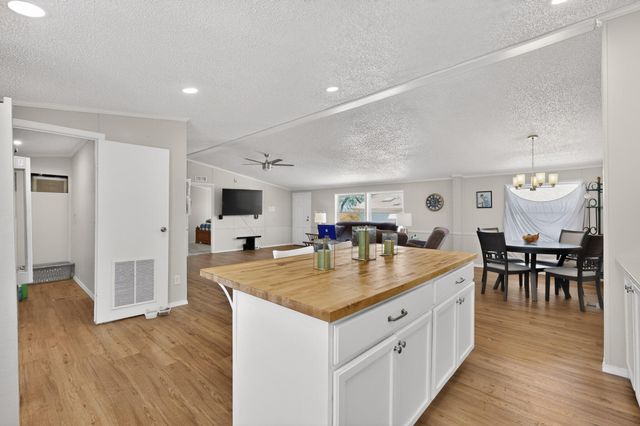 110 Sunrise Bluffs Drive, Belen, NM 87002
