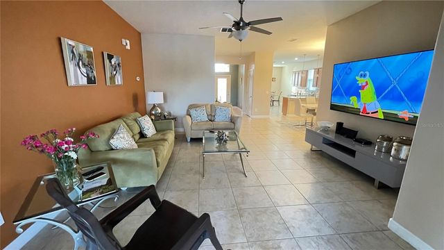 14112 QUEENSIDE ST, Orlando, FL 32824