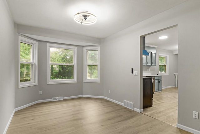 3022 Greenway Trail, Madison, WI 53719