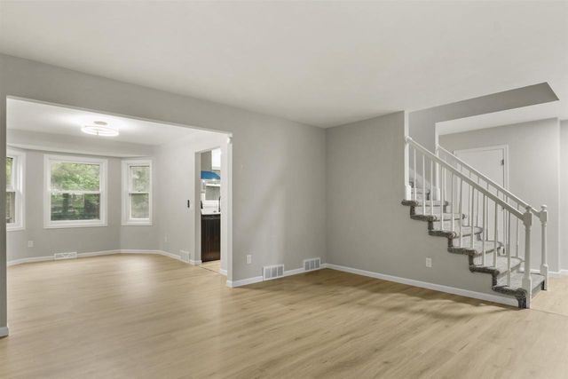 3022 Greenway Trail, Madison, WI 53719
