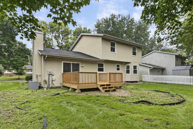 3022 Greenway Trail, Madison, WI 53719