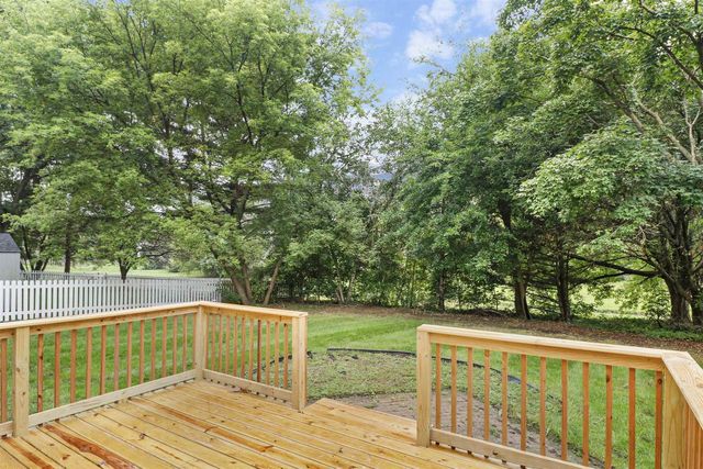 3022 Greenway Trail, Madison, WI 53719