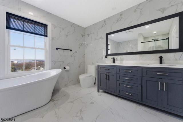 10 Hillside Ave, North Caldwell Boro, NJ 07006