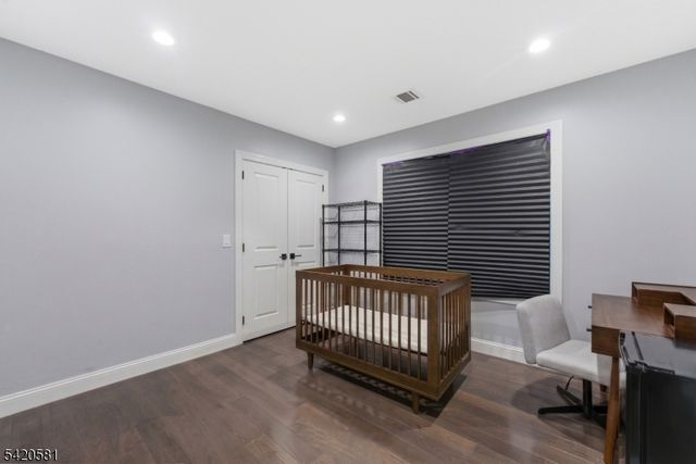 10 Hillside Ave, North Caldwell Boro, NJ 07006