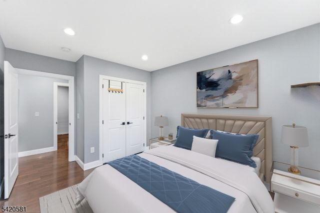 10 Hillside Ave, North Caldwell Boro, NJ 07006