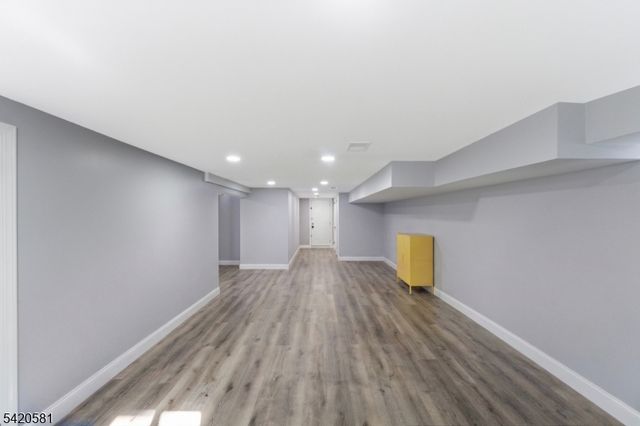 10 Hillside Ave, North Caldwell Boro, NJ 07006