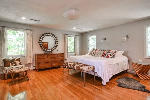 59 Eliot Hill Rd, Natick, MA 01760