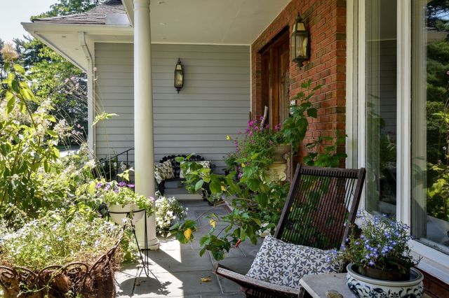 59 Eliot Hill Rd, Natick, MA 01760