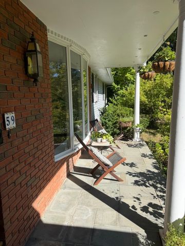 59 Eliot Hill Rd, Natick, MA 01760