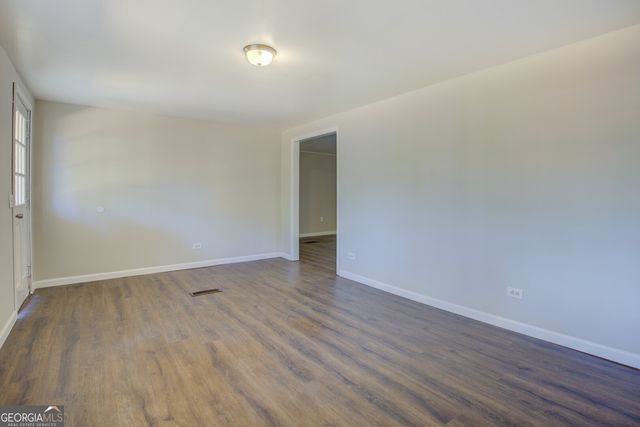 201 Oglesby Bridge Road SE, Conyers, GA 30094