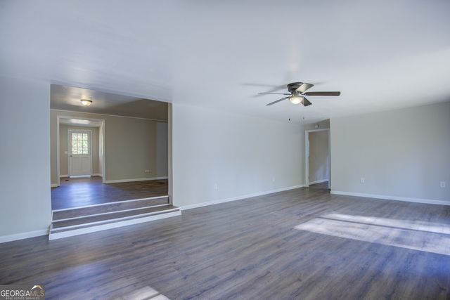 201 Oglesby Bridge Road SE, Conyers, GA 30094