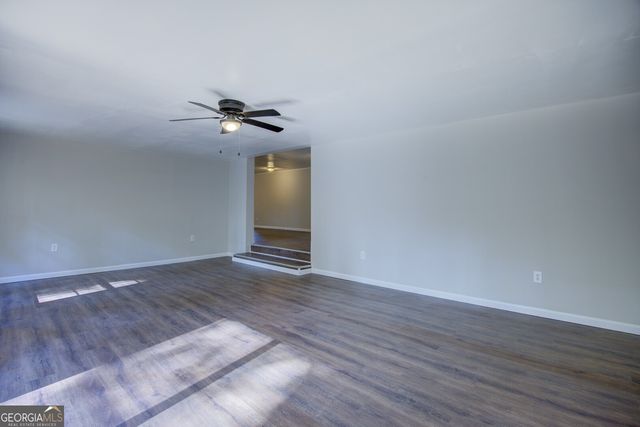 201 Oglesby Bridge Road SE, Conyers, GA 30094