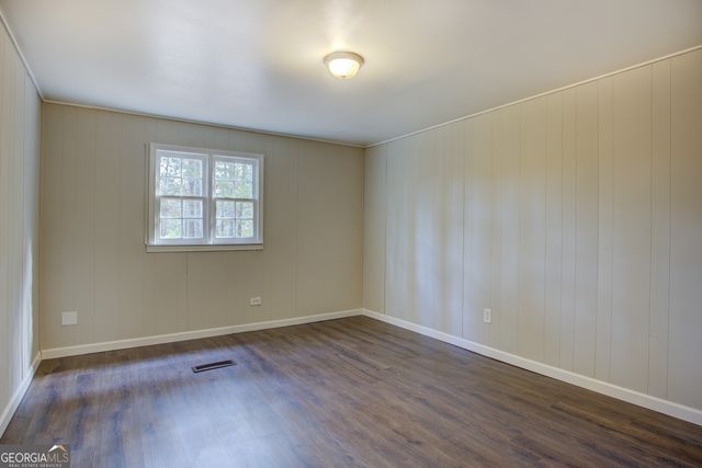 201 Oglesby Bridge Road SE, Conyers, GA 30094