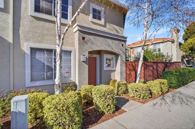 1885 Flagstone Drive, Union City, CA 94587