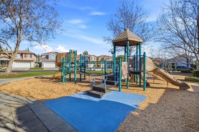 1885 Flagstone Drive, Union City, CA 94587